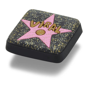 Jibbitz™ Viral Fame Star