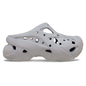 Caged Clog